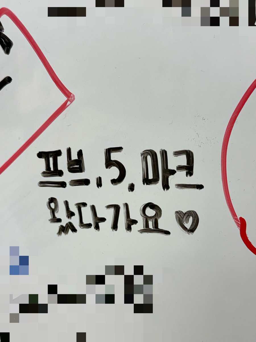 praybratbunny's tweet photo. 파주에 케인패들공방 다녀왓는데
고양이들 너무 기여움 ㅠㅠㅠ https://t.co/Oni7oOUN3j