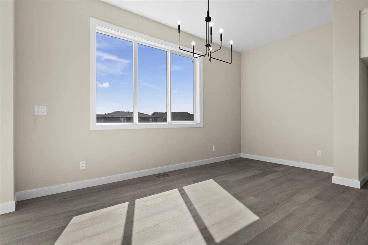 yycredeals's tweet photo. A custom Cascade 2 design with side-door entry, 3 bedrooms, 2.5 baths and 1,463 sq. ft. in central Greystone, Cochrane. $504,900. https://t.co/XfrI85RSlG #CochraneRealEstate https://t.co/aBOezcgb2t