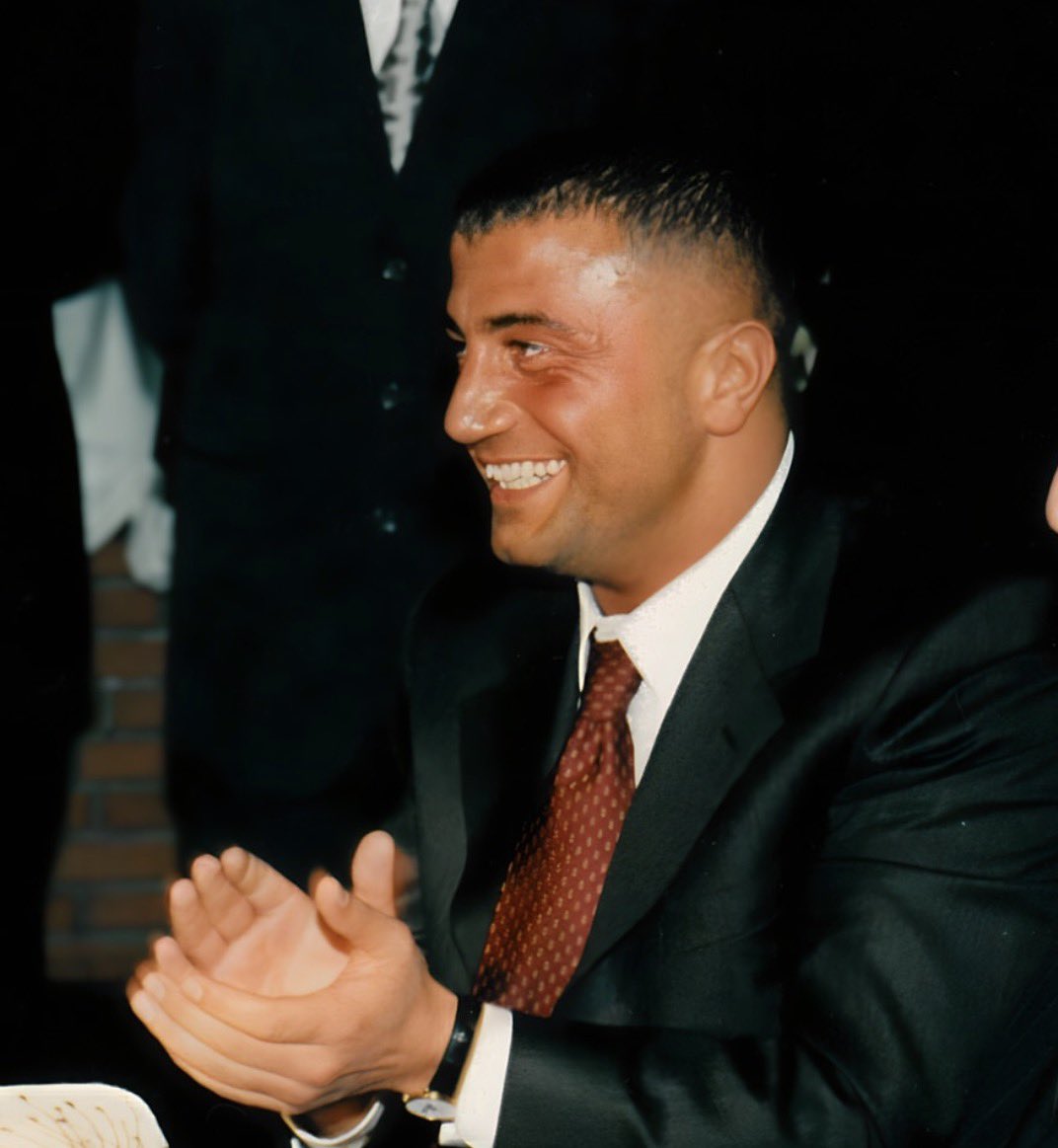 kdktyson's tweet photo. Hz. Musa Nil’e bırakıldı,
ama boğulan Firavun oldu.

Sana oyun kuranların hepsi tarihin tozlu sayfalarında kaldı.
Sen ise bütün fırtınalara rağmen hâlâ dimdik ayaktasın.

Reis Sedat Peker https://t.co/7ZGvHgi7d7