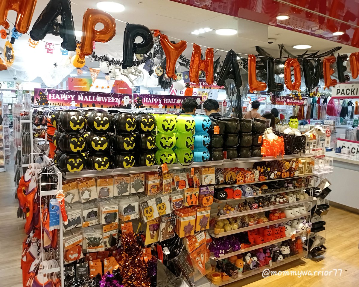 MusicSnake's tweet photo. Stay spooky! ππ½ππ»πΈ#halloween2026 #halloweenshopping #shoppingday #decoration #weekendshopping #treatortrick #spookytime #lifestyle #mommywarrior77
https://t.co/uylKOJ6EJt https://t.co/Bltw1FYK1F