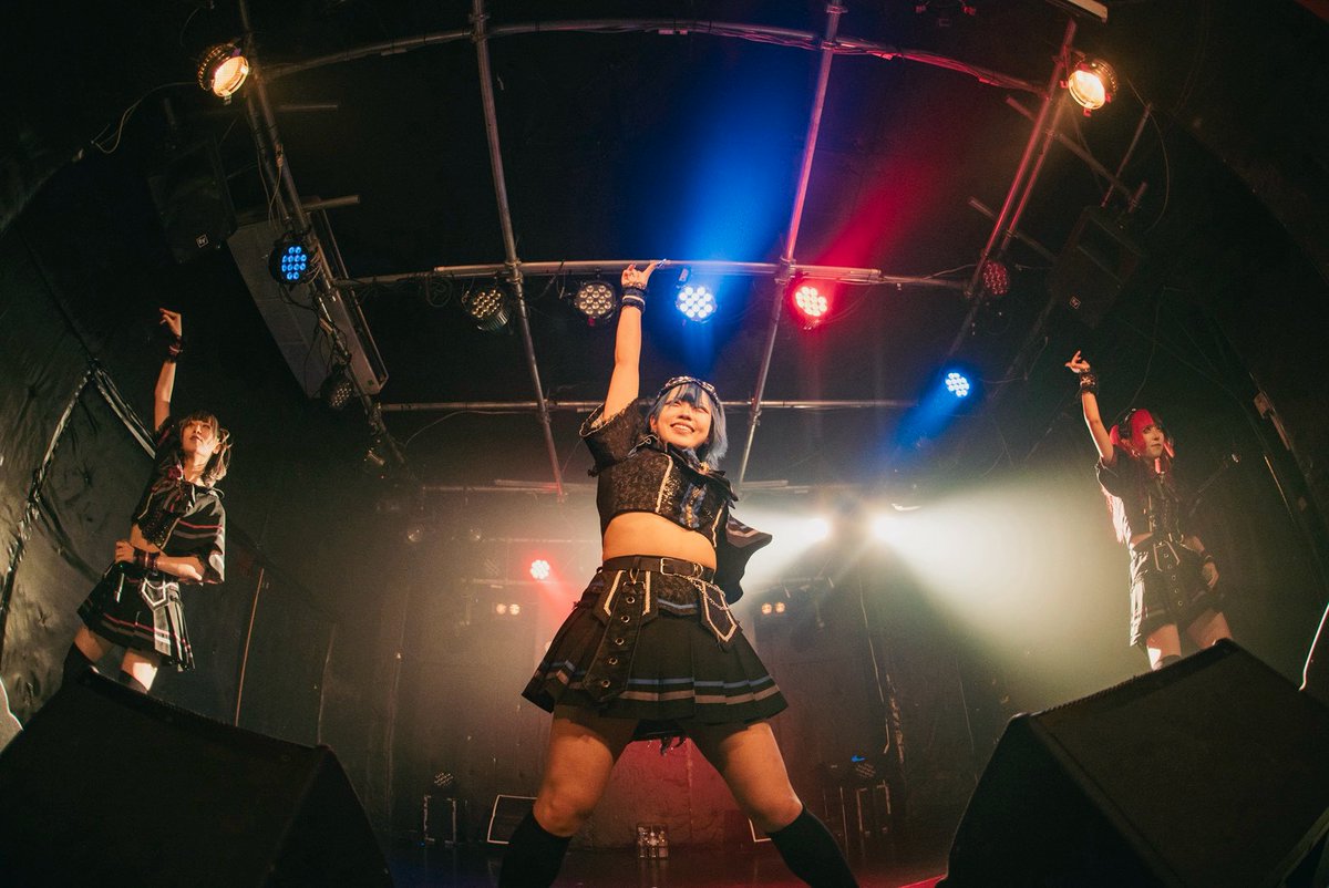 radthalive's tweet photo. #RADtheLIVE速報

【 Re:bellious 】
@Rebellious_new

／

さあー反抗開始‼️

＼

📸
@photo____r https://t.co/SnAC0dWWIo