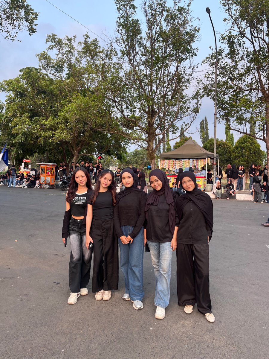 NeoJaemine's tweet photo. telat banget dehh https://t.co/exSAvJkeSt