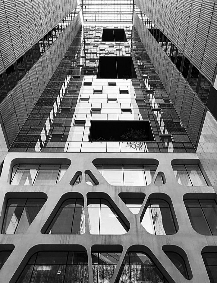 Random_026poc's tweet photo. Missing Matrix Building 
Designed by the prominent Korean architectural firm Mass Studies (led by Minsuk Cho) and completed in 2008, the skyscraper stands 100 meters tall with 27 stories. #bnw #photography #architectural https://t.co/NGrLGqlHsH