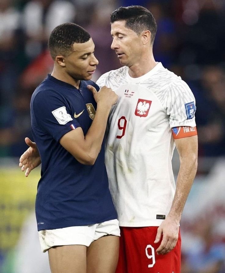 bellintopia's tweet photo. french national team kylian is a different level of babygirlism https://t.co/zJyk35f3qy