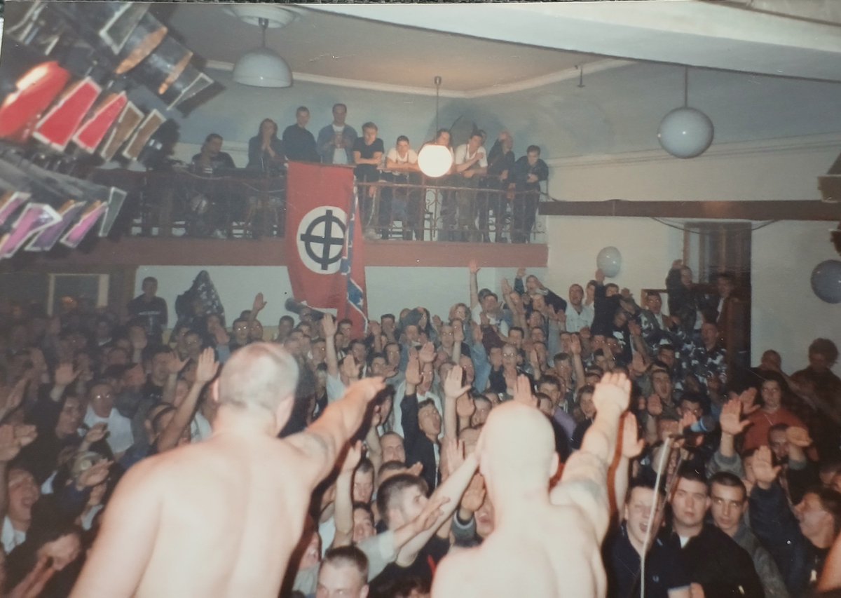 ifonlytheylist's tweet photo. Czech Republic mid 1990s https://t.co/mxDuBveM0F