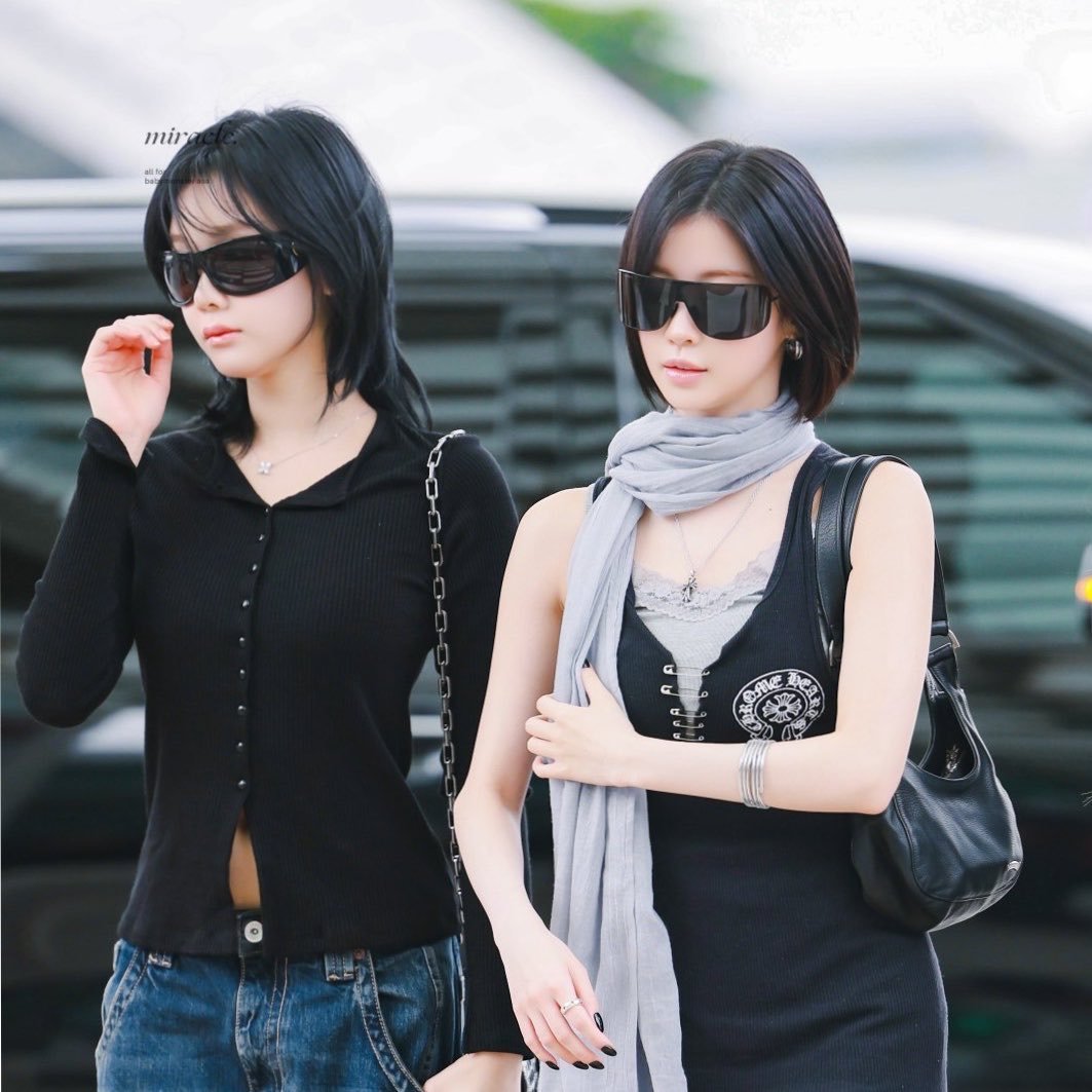 myamerin's tweet photo. cool bestie duo 💖

#ritasa #asarita https://t.co/fMIy9h1ooV
