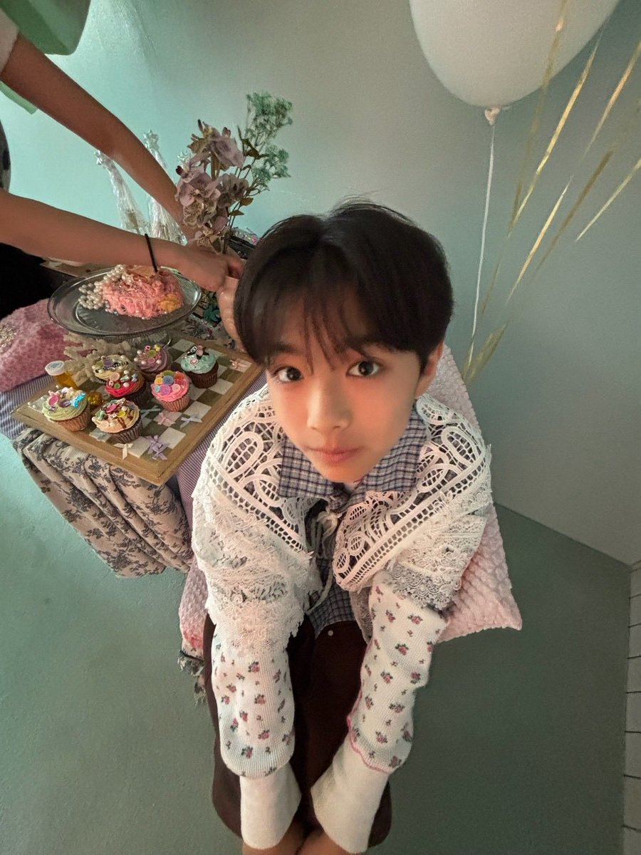 404_NF_official's tweet photo. ★OFF SHOT★

#成田粋 #4NF4 #NotFound #EBiDANNEXT https://t.co/Xlta5rBNnm