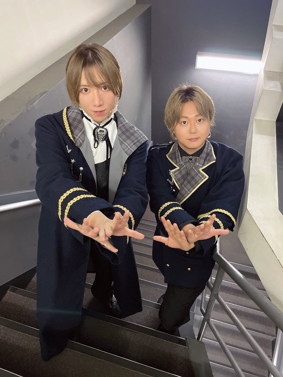 Yota_Suzuki_'s tweet photo. 舞台『拝啓、親愛なる魔法使いのあなたへ  - lapis lazuli -』
全公演終了しました！
ご観劇いただいた皆様。
応援してくださった皆様。
誠にありがとうございました！
また再びユーリとして、皆様にお会いできる日を楽しみにしています。
改めて全8公演ありがとうございました！
#レタステ https://t.co/Ibnh6bog2E