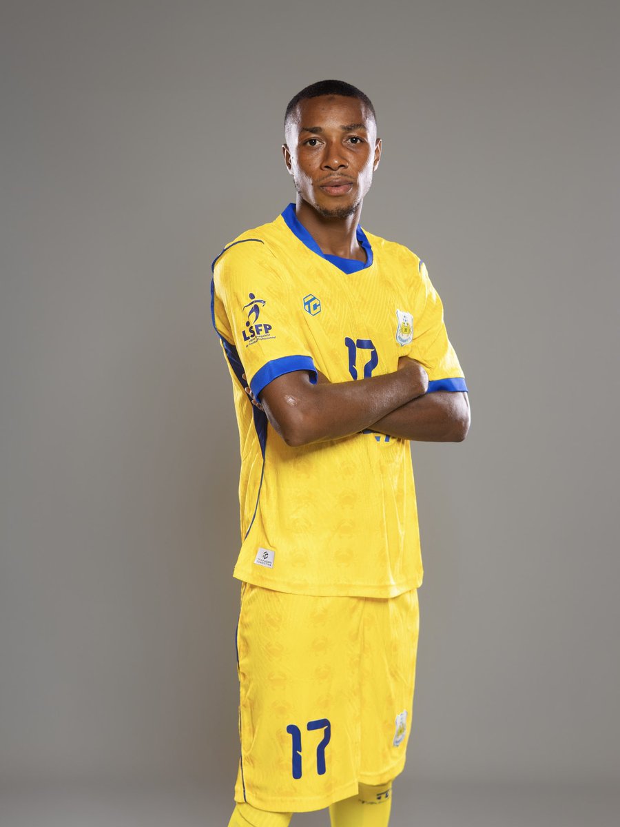 fc_guediawaye's tweet photo. À partir de ce dimanche, dès 15H, rendez-vous au Stade Amadou Barry pour vous procurer les nouveaux maillots

👕 Maillot Simple : 10 000 FCFA
⭐ Maillot Player : 15 000 FCFA

📞 Pour toute information ou commande, appelez :

📱 77 612 42 86
📱 77 547 97 30
📱 77 532 11 52 https://t.co/Gt3jjfoOcl