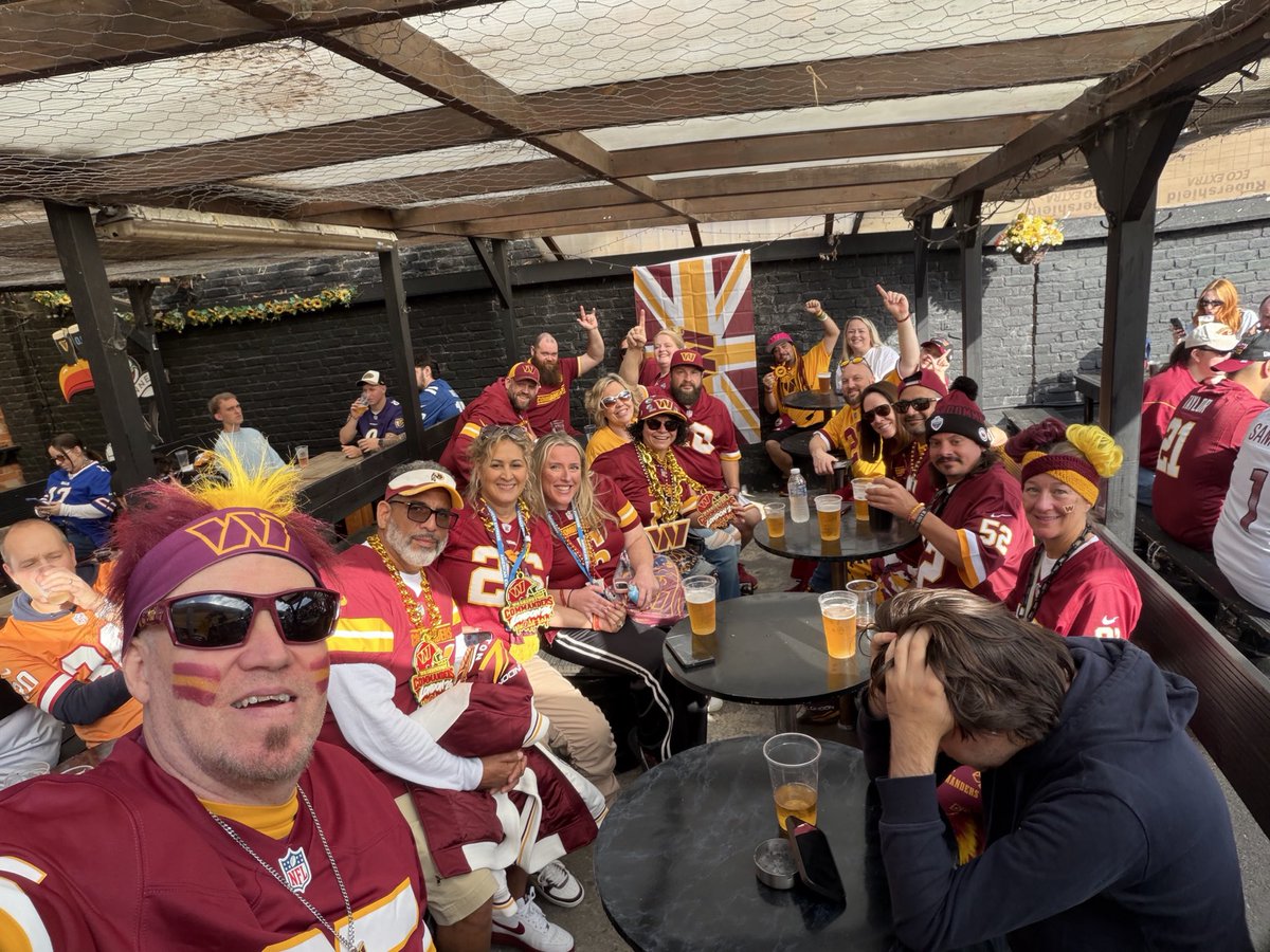 CommandCornerTG's tweet photo. @Commanders  game day in London! #RaiseHail https://t.co/LVBo3F5FQ1