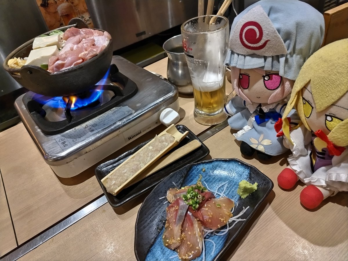 ippikiniwatori's tweet photo. 例大祭お疲れ様でした＆弊サークルにお越しくださった皆様ありがとうございました。　…久々に大きなイベントで新刊を出せて、たくさんの人が遊びに来てくれて本を買って貰ったりふもふもできたりして、日々の社畜で荒んだ精神を回復させることができました。ふもっふもっ https://t.co/qmmS8dsVhy