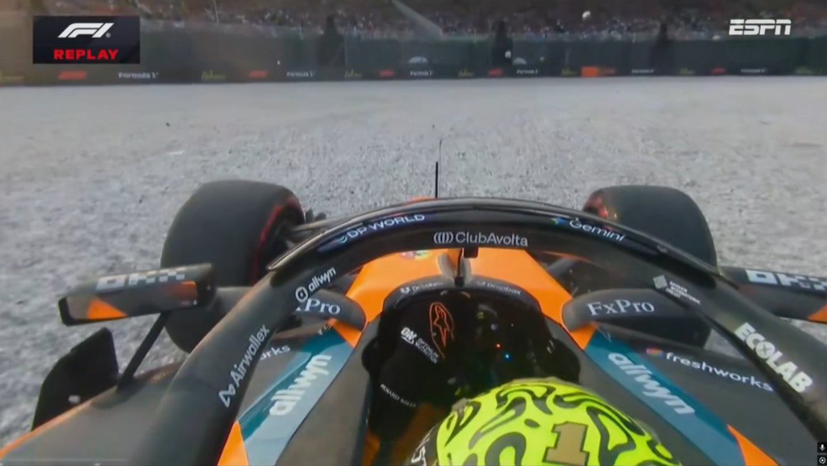GaslyArg's tweet photo. Creo que hay pilotos que no deberían estar en la F1 https://t.co/nPypulpOtK