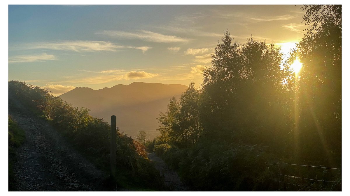 Sunnysidegh's tweet photo. A cracking walk for a Saturday afternoon, Nicky dropped us off at Dodd car park with a plan to walk back, in the end we followed our nose  - ullock Pike, up the screes to Skiddaw, Bakestall, Little Calva and Great Calva and then the lovely walk home via the Glenderamakin Valley😍 https://t.co/j0xXDRVehb