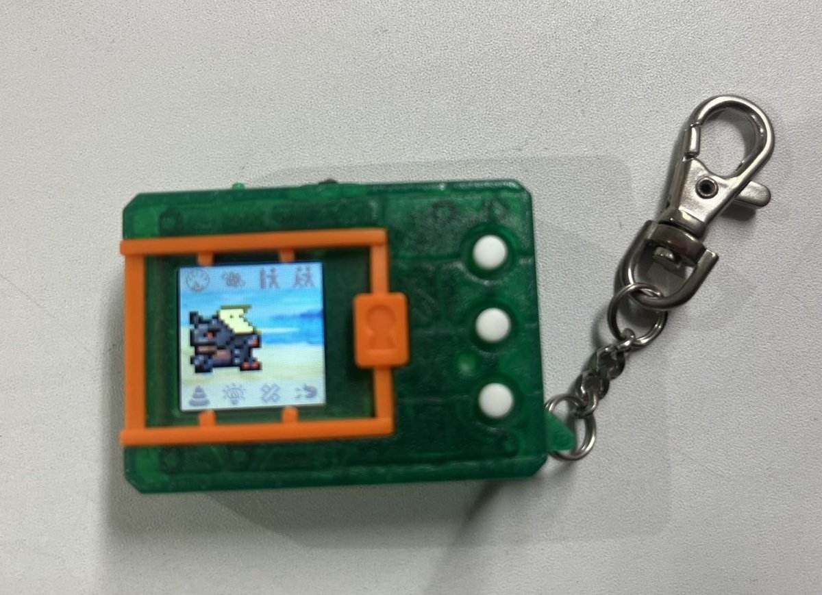 inFnity_CS's tweet photo. 液晶玩具バトル！
優勝は天狗さんのVer.5ミレニアモン‼️
ルーザーズから駆け上がり見事優勝！
おめでとうございます㊗️ https://t.co/vs9LFiOcMB