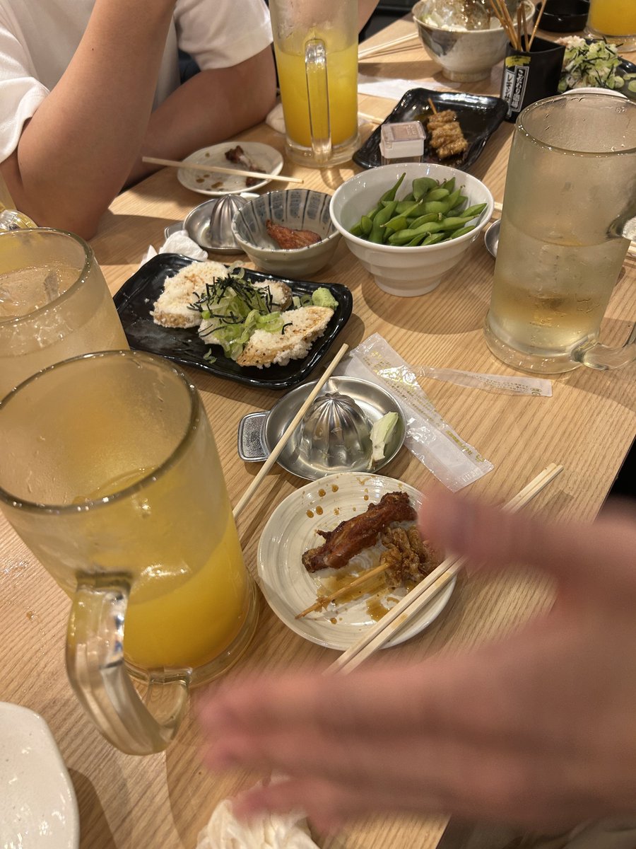 galiher88's tweet photo. こちらRABBIT1、現在飲酒中です https://t.co/iyzj1nKpc3