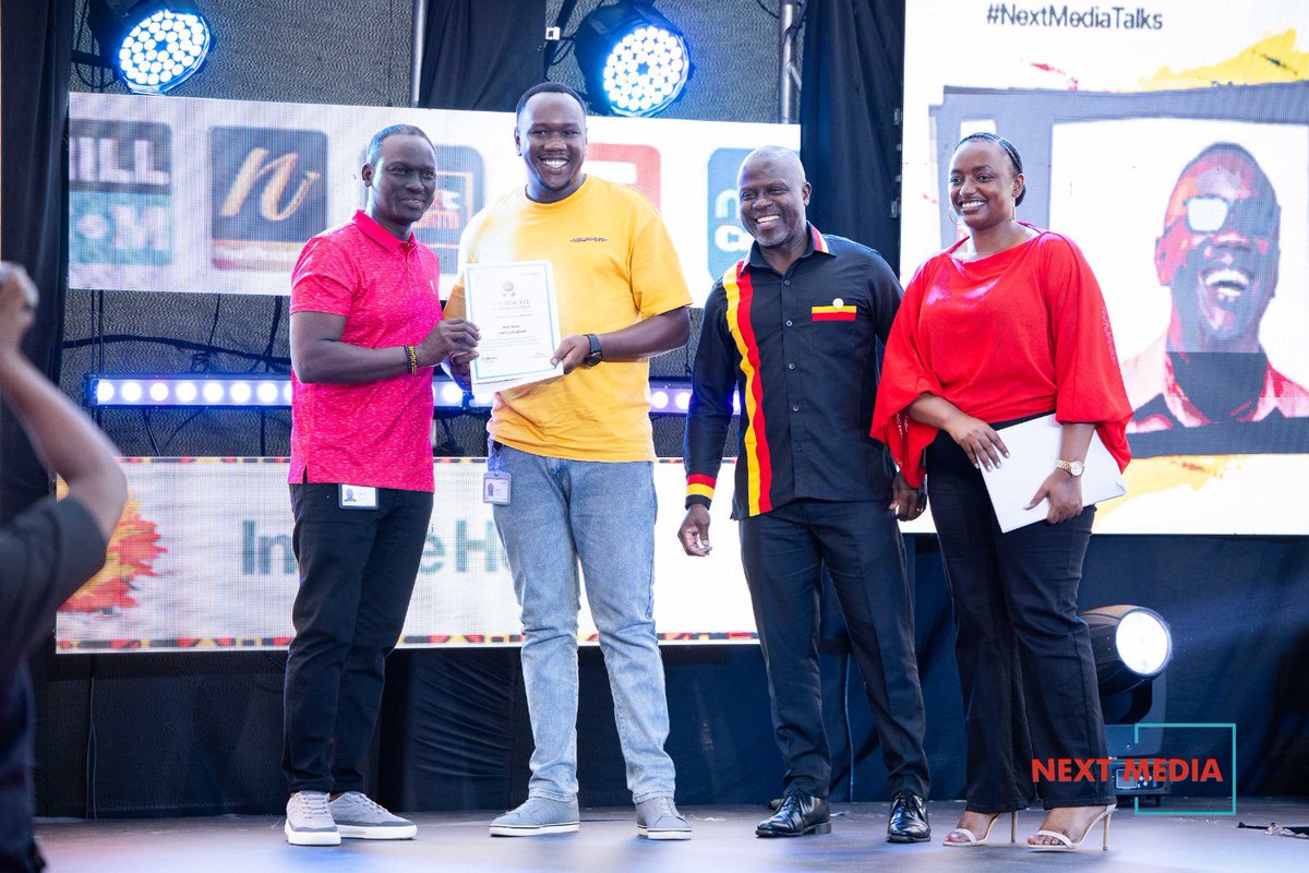 BlaccLukas's tweet photo. Amazing weekend.
Overall I’m grateful for a gig that leaves me fulfilled🫡
The dawn of @KIIS_FM_Uganda and @CapitalFMUganda will strengthen the potential for more opportunities for the dev’t of young artists and music culture that I’m passionate about 🔥🔥
#CapitalisNext https://t.co/R2aHL5LSO7