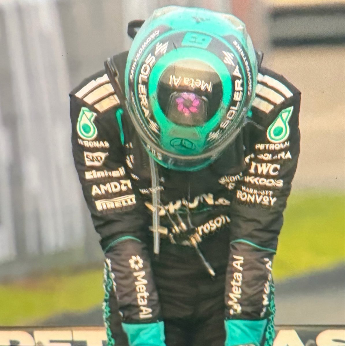 OscChaOops's tweet photo. “toto wolff showing no expression whatsoever” to george’s dnf 

oh I’m sure… https://t.co/M96LkMI8ZT