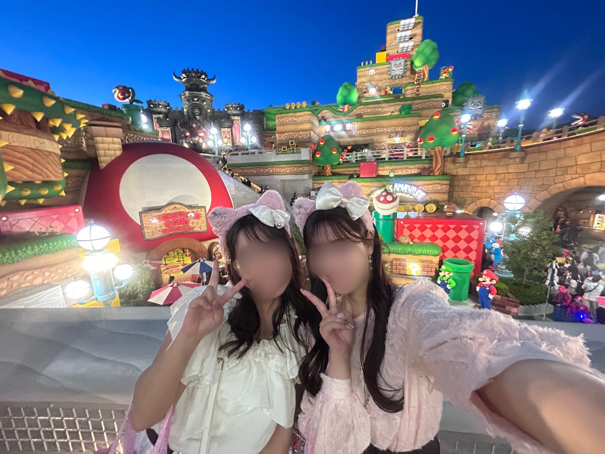 berry_cca's tweet photo. 1️⃣0️⃣0️⃣3️⃣♡♡

🍒にょんと弾丸大阪っ🫶🏻

「遠征で行った場所行きたいねっ!!」ってなって♡

次はどこいこうねっ🍣♡！？ https://t.co/mgPsxFiRU8