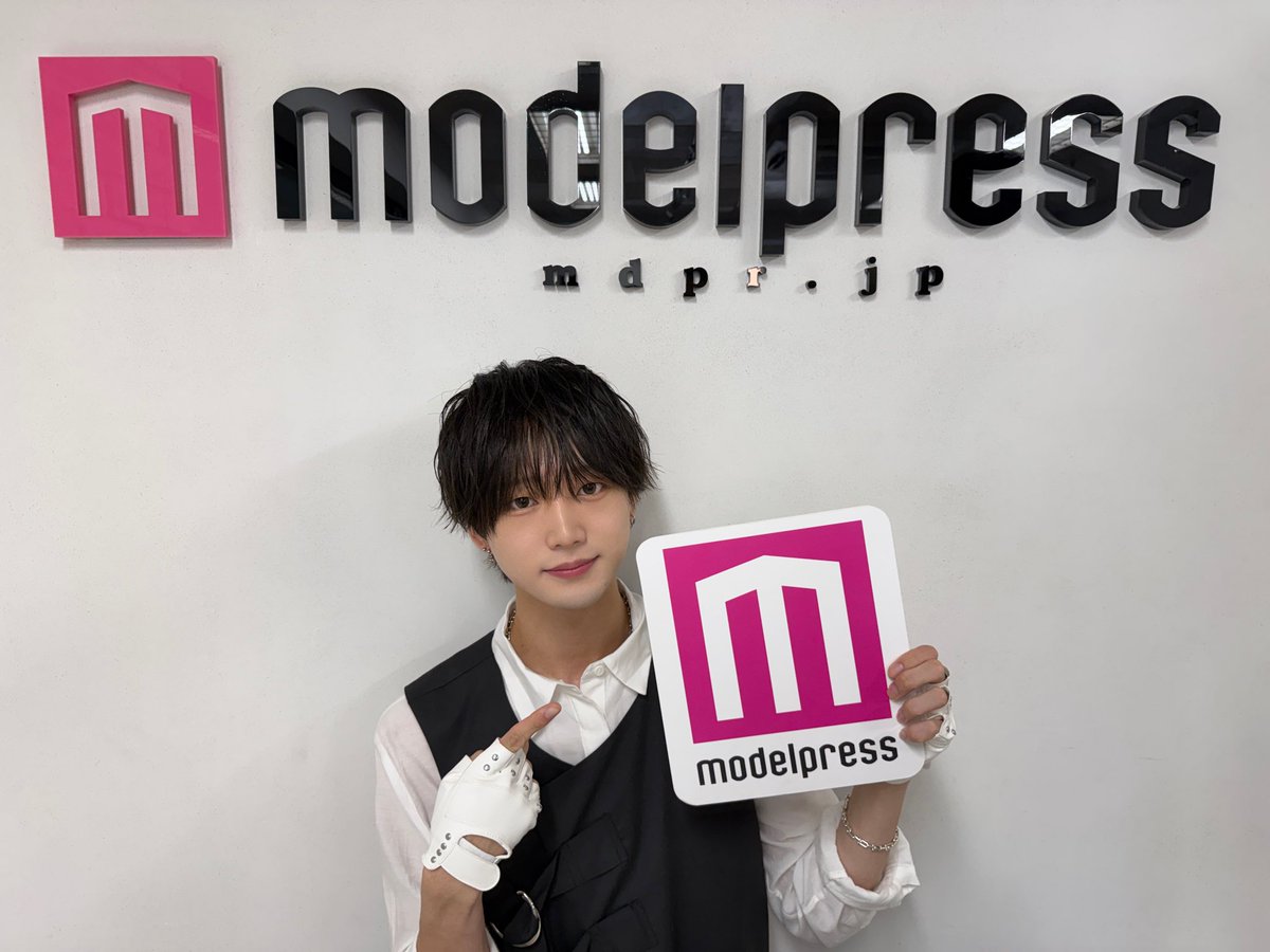 saihiro_'s tweet photo. モデルプレスさんに取材していただきました！

BAKUCHUのこと、そして僕たち8人それぞれについてたくさんお話しさせていただいています。

ぜひ読んでいただけたら嬉しいです！

そして20時には、初のパフォーマンスビデオも公開されます🎥
お楽しみに！

#BAKUCHU #齋藤光希 #モデルプレス https://t.co/vrwYqIuS45