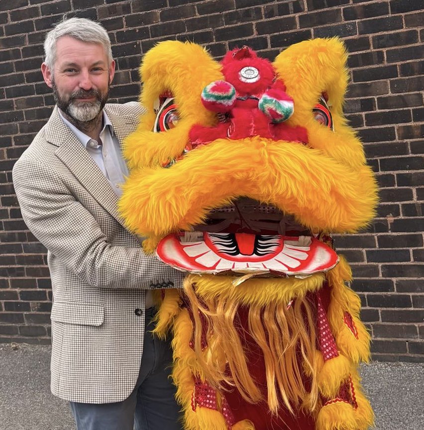 WillForster's tweet photo. Lovely to spend much of yesterday afternoon with the Chinese Association of #Woking - for the mid-autumn festival! https://t.co/WHA2Kim77d