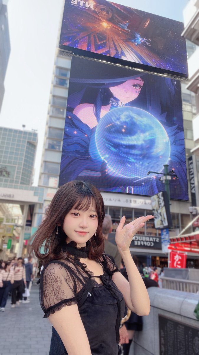 tokio0131's tweet photo. NTEの広告見てきました！！👀
道頓堀でなんと船も発見🚢

#NTE #NTEネバエバ 
#クロバネのプチ占い https://t.co/c6x9FyGXyz