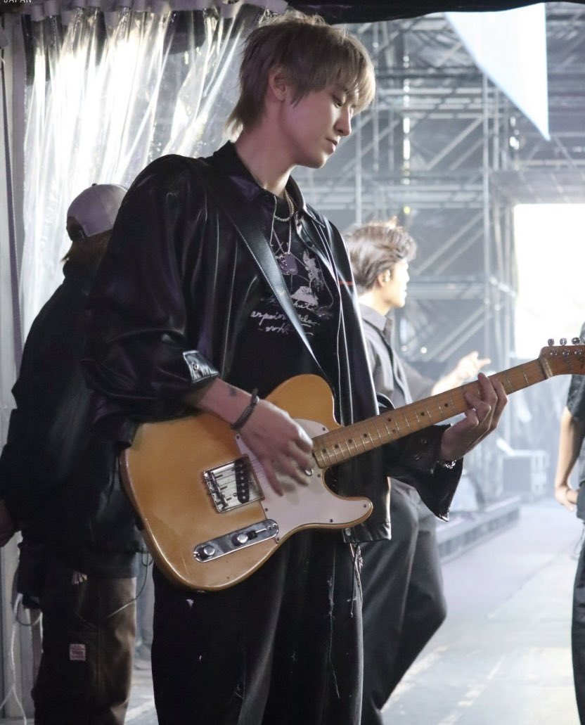 no_loey_no_life's tweet photo. EXO-L 🇯🇵 FC Update ✨ #CHANYEOL #찬열

CHANYEOL at a-nation2026 🎸 https://t.co/5Fvd1XbDUS