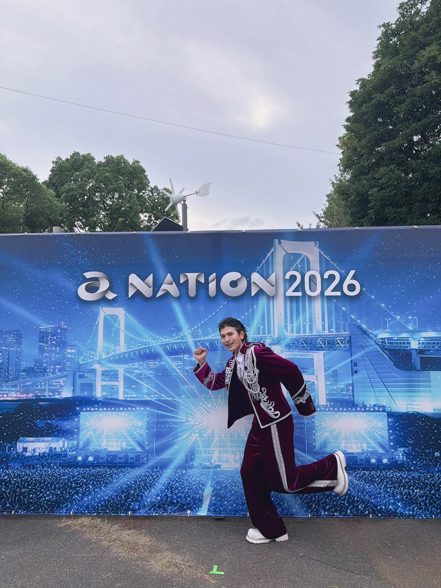 wataru_matsuri's tweet photo. a-nation MATSURIの紫🟣
鈴木渉 (元看護師 )です！

本日念願のメインステージでのパフォーマンスでした！
MATSURIの歌唱は

ライライライ
お嫁サンバ
恋の中央線
でした！
最高に楽しかったです！

配信もやっておりますので、
この後もa-nationお楽しみください✨！

https://t.co/zINKAJcESy https://t.co/AqWOjQOj4G