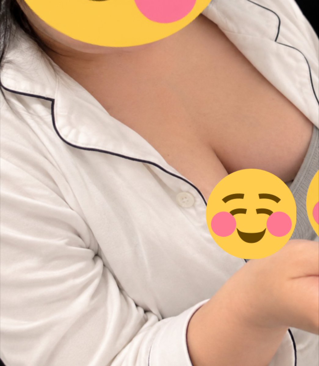 wOYpp5oOB19061's tweet photo. そろそろごろごろします😊
相変わらず需要はないみたいです💦

需要ある方はいいね・リポストで教えてください🙏
#裏垢
#人妻 https://t.co/I2vnqVzJo6