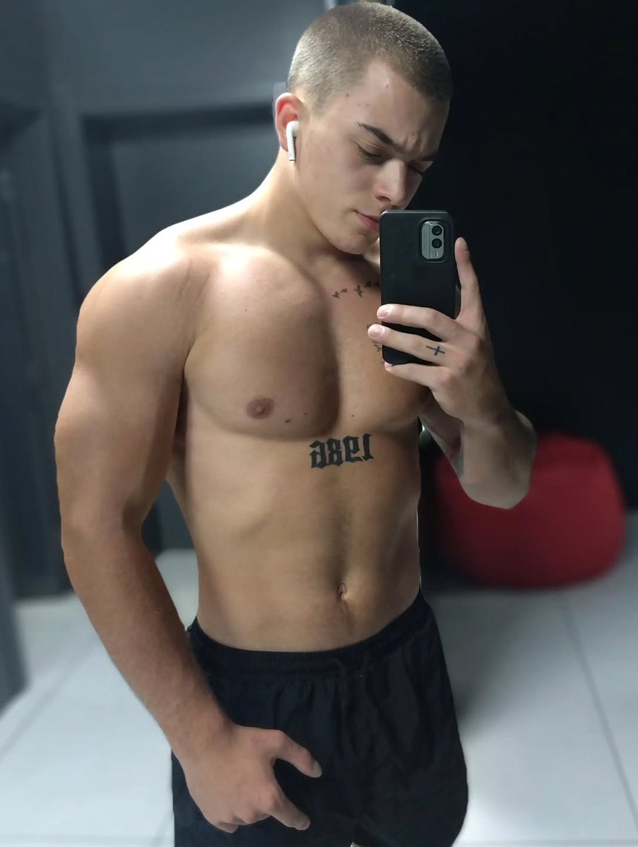 themenofBG_'s tweet photo. Aleksandar https://t.co/N5QtrYULUS