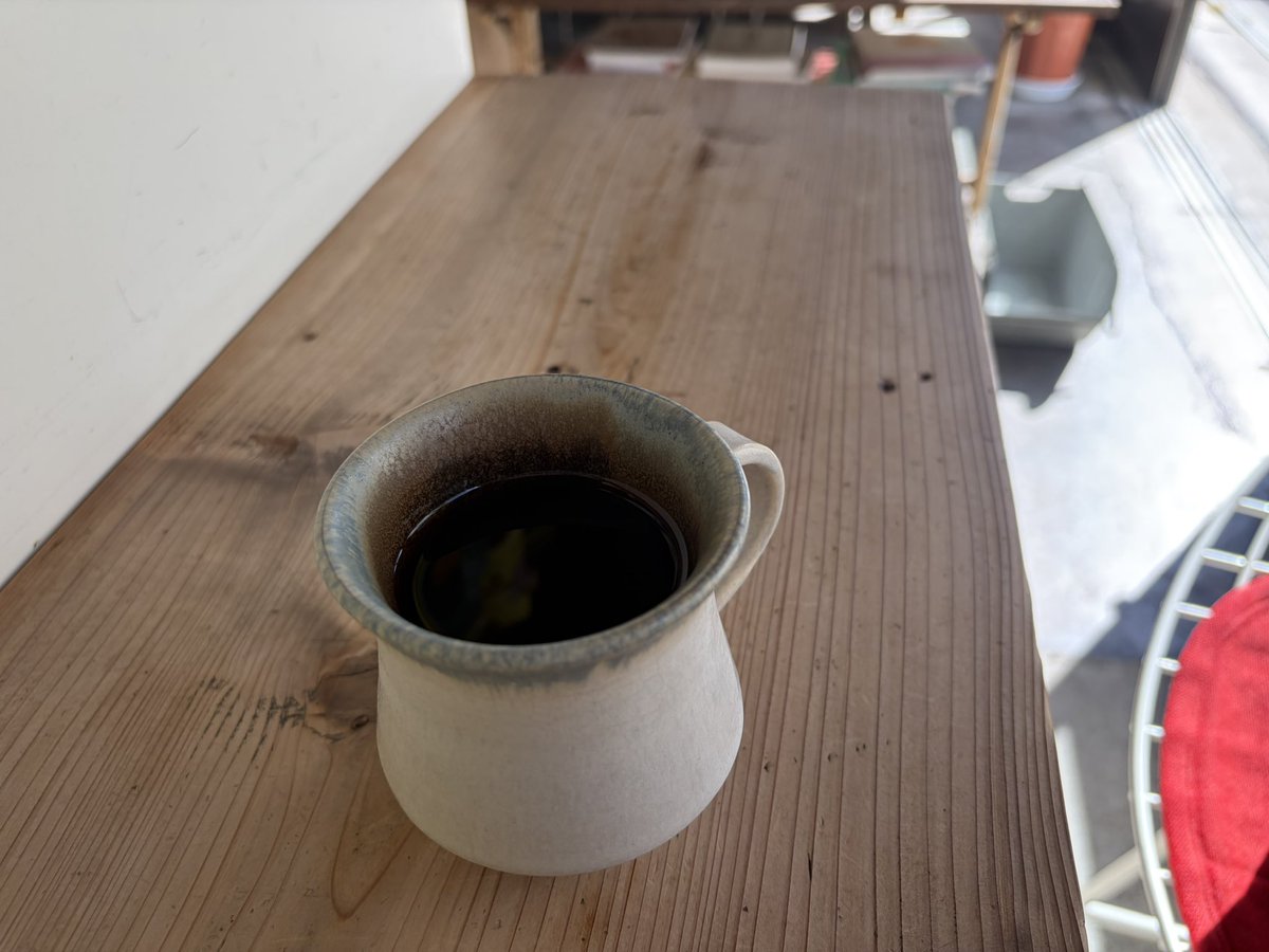 ume5515nya's tweet photo. 金曜日、半休でカフェを梯子する。
コーヒーを愛でる。 https://t.co/hVozBIKEfi