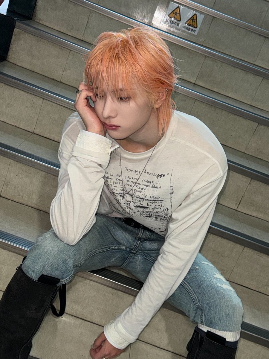 ysxnh0's tweet photo. 이렇게아랑스러운사진보내고하는말………… https://t.co/6k3XkS9AIa