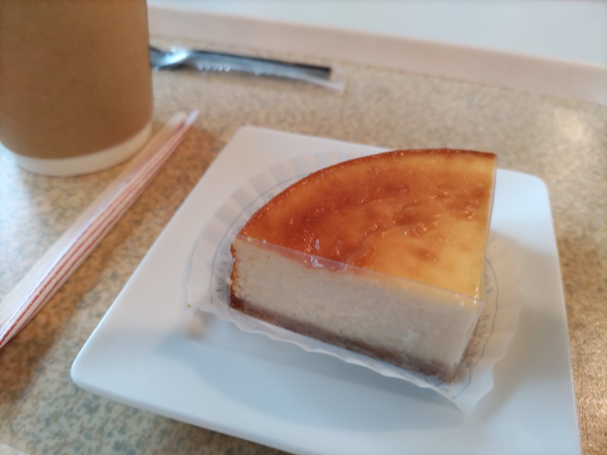 bluelotus325's tweet photo. 今日はＮ響さんのマーラー『復活』へ😊2020年のＮ響さんの復活でうめさんに初めてお会いしたのですが、今日はうめさん激推しのイン・ファンさんご出演の復活ということで6年越しのこの曲は色々と感慨深く、3階奥まで届くイン・ファンさんの清く美しい歌声にぶわぁーと鳥肌が立ちまし���😳✨ https://t.co/rOjrW4KAgP
