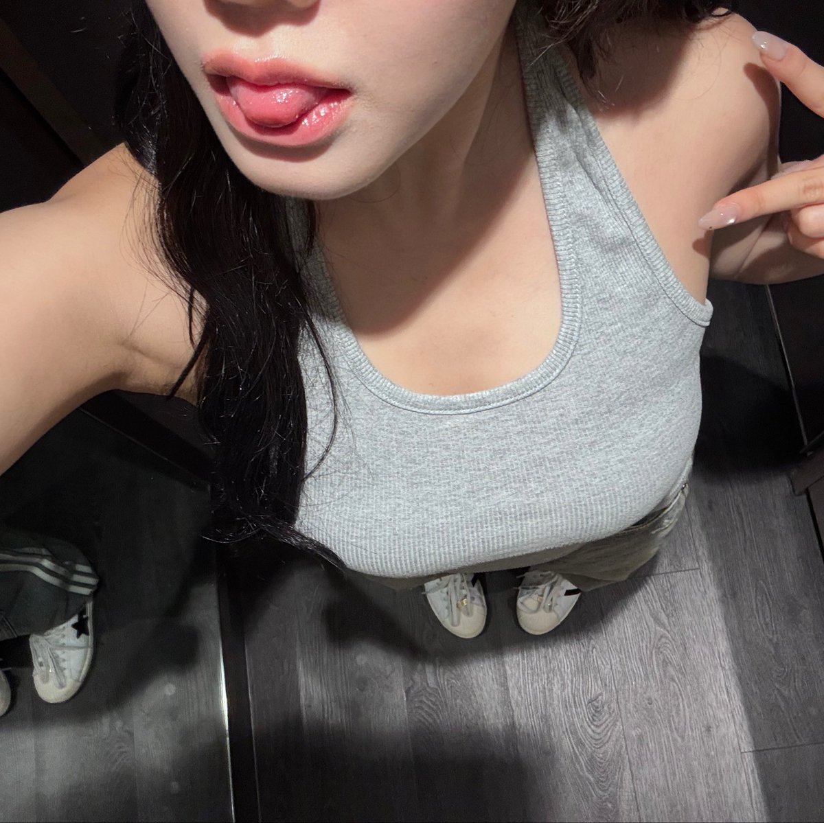 Mschaenie's tweet photo. baby🤏🏻                                               BABE🫦 https://t.co/dQS6NcOCo6