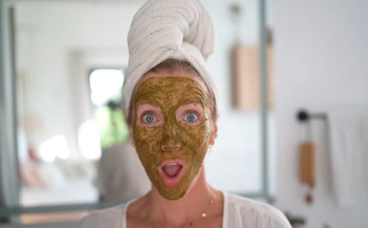 MarktheSpaman's tweet photo. #DIY Plant-Based #Spa Treatments For A Head-To-Toe At-Home Reset ~ https://t.co/XkETDrXrHy via @PlantBasedNews https://t.co/OuZu0D5wwX