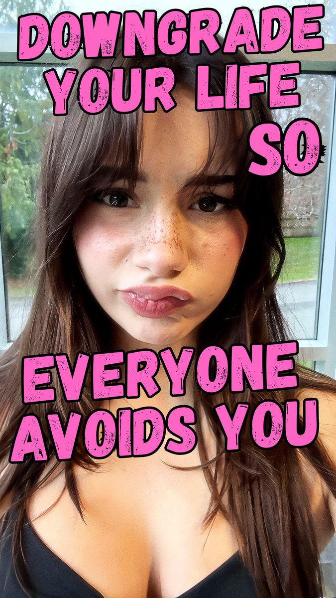 AbusiveKiley's tweet photo. No one can get away with more bad behavior than a baddie who knows how to play the game of faces 

Pretending to be harmless 💅
Turning simps into supper 😋 https://t.co/aUfiVl037M