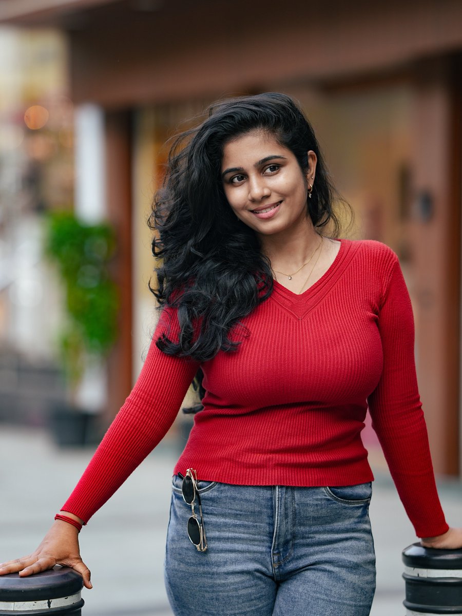 GodModeForNow's tweet photo. Something impossible to handle 😍😍😍 #JananiVenkat 😍🥰🥵 https://t.co/vlIonmerwS