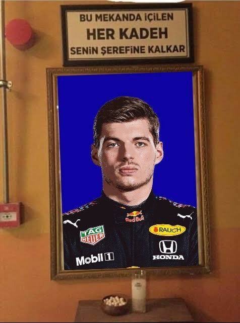 ygzverstappen's tweet photo. güncel https://t.co/77BOLVT7lS