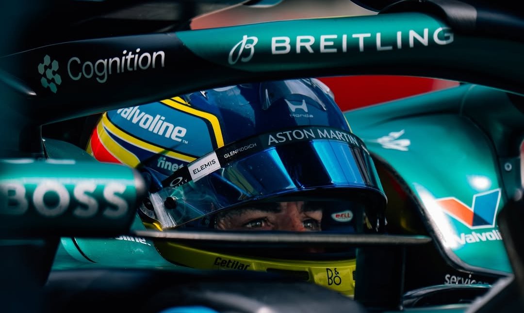 formularacers_'s tweet photo. Fernando Alonso with a MASTERFUL drive to defend from Norris and finish in P8!

A fantastic weekend for Aston Martin. https://t.co/IikIEdF5La