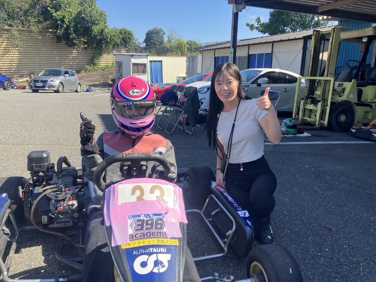 KinokostarMario's tweet photo. 10月3日
本庄サーキット
・新人訓練🔰スポーツカート
・チーム5人でレンタルカート練習
・市販車練習
・ERK撮影

今年エンジンカートデビュー🔰した子が本庄レンタルカート1分10秒（ドライ）だった子が初めてのスポーツカートでここまで来ました📹🔰
今まではレンタルカートに乗る？と聞いても「乗らない」と言っていたそうですが信じられない程です👏🏻
アルファタウリ号（我々の車両）を壊してもいいから好きなように走れ‼️と言って送りだしたらレギュラー陣の3秒落ちまで来ました🫡

最後は模擬レースでバト練
ウォルターは翌日のバギー練習に参加出来なくなったので当日急遽参加

ERK
撮影📹　
👭P1クラス優勝🏅