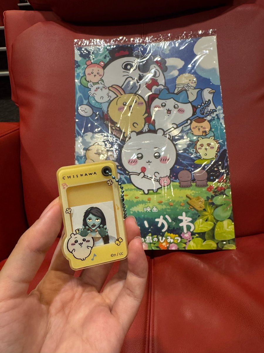 prefer_ksh's tweet photo. happy hannie birthday ! to the cinema last wk to watch chiikawa~ didn’t think i’d have an occasion to bring these babies (+ my ldr sis lol) out 🩵 ya haaa..nniehae!! 🎉 https://t.co/jdiWxG43GU