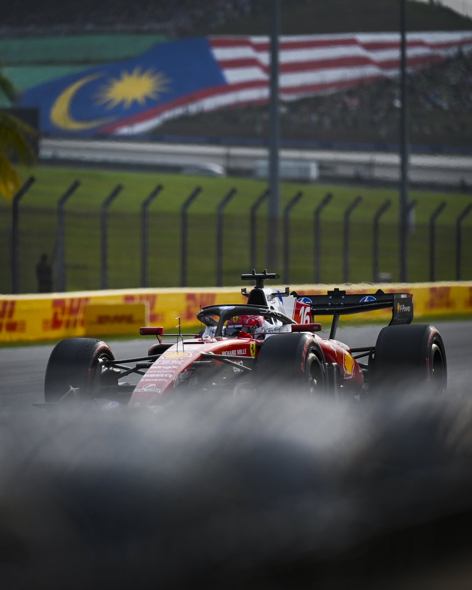 ScuderiaFerrari's tweet photo. Fantastic recovery drives from our boys in a thrilling race! 💪 https://t.co/xxFQ0YL1lu