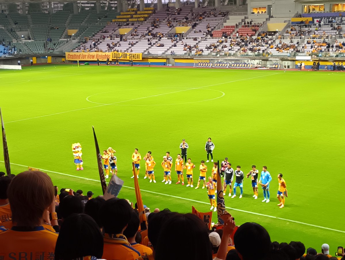 aizabu's tweet photo. 石井ちゃんもおっくんも相良もよかった！
めちゃデカ声で鼓舞してた多分詩音もよかった！
梅木がフェイスガードなしでも自身の力を証明できてよかった！ https://t.co/mdtwDVJAek
