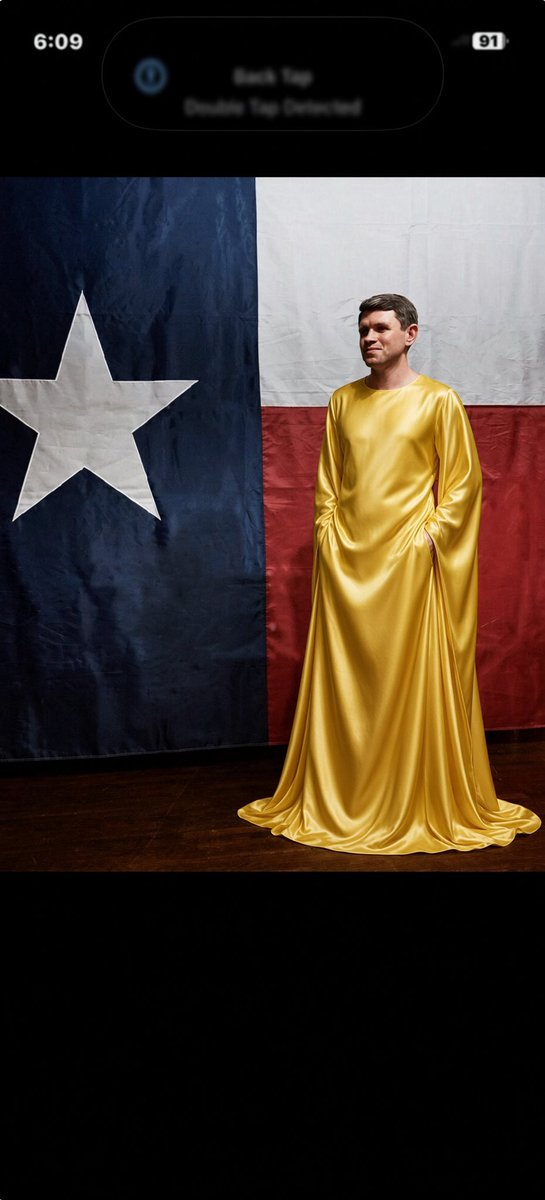 Rod_Burket61's tweet photo. @ErikUnchained Dear Lordy there is even a name for it?? "Mermaid" gown? WTF? But it can't come close to my boy @jamestalarico in his "Yellow Rose of Texas" gown.
#TransFatigue https://t.co/eF5md1b8W3