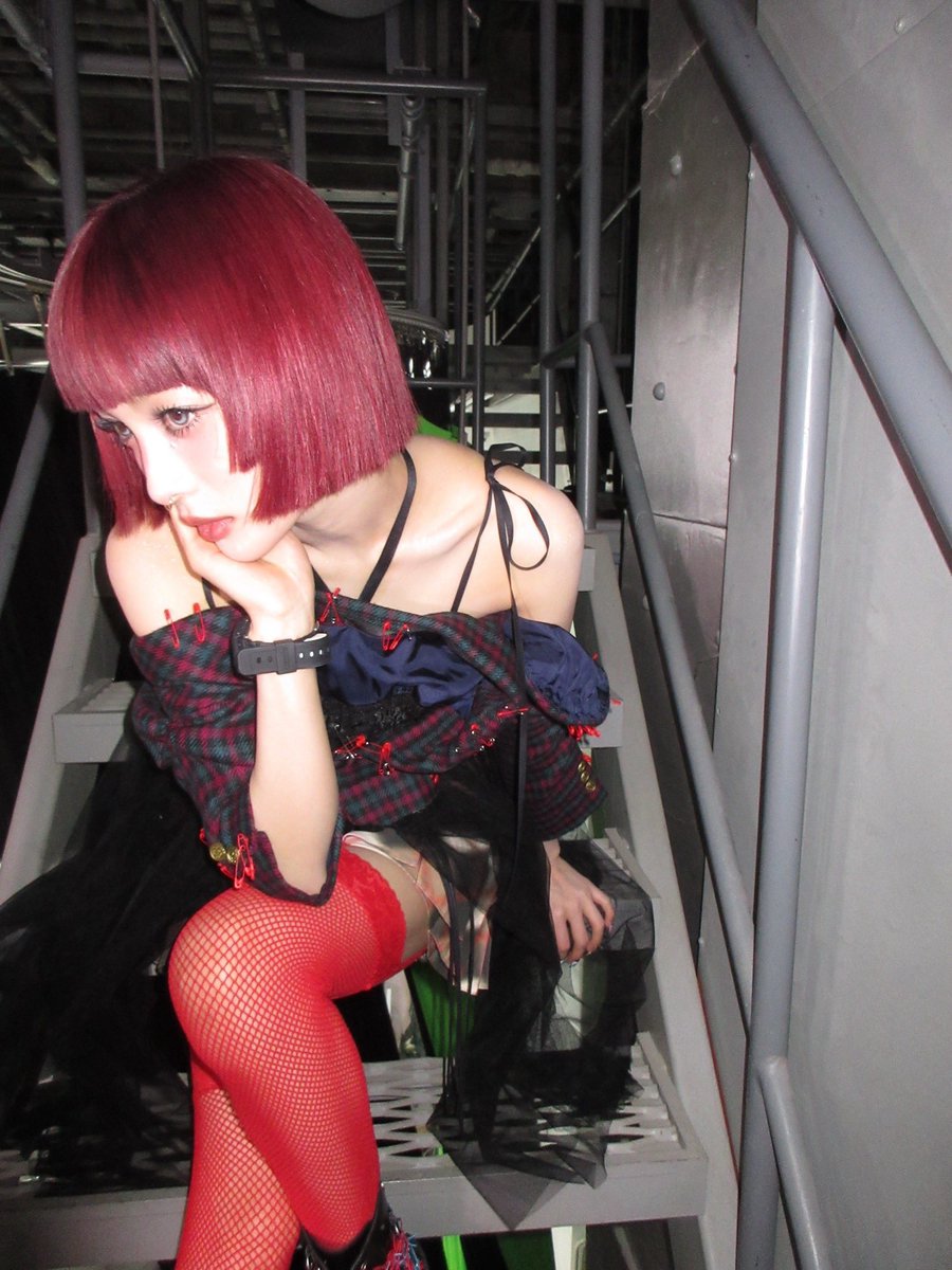 erza5caret's tweet photo. 빨간색의 유사어는 아사야 주린 https://t.co/loEkVEQJZk