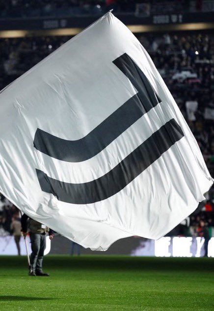 LFCTransferRoom's tweet photo. ‼️🇮🇹 𝗡𝗘𝗪 - @Gazzetta_it: Juventus continue to monitor Giovanni Leoni, with scouts set to follow the Liverpool defender every week.

The Bianconeri previously explored a loan move, but Liverpool did not open the door. https://t.co/F8KrJbMYrP
