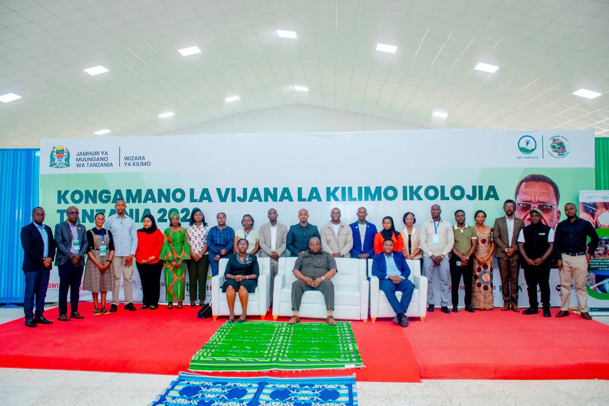 restlessdevtanz's tweet photo. Tunayo heshima kuungana na wadau wa kilimo ikolojia hapa Mkoani Dodoma, katika Viwanja vya Maonesho ya Nanenane, kwenye Kongamano la Vijana la Kilimo https://t.co/vF5MhCsDtm