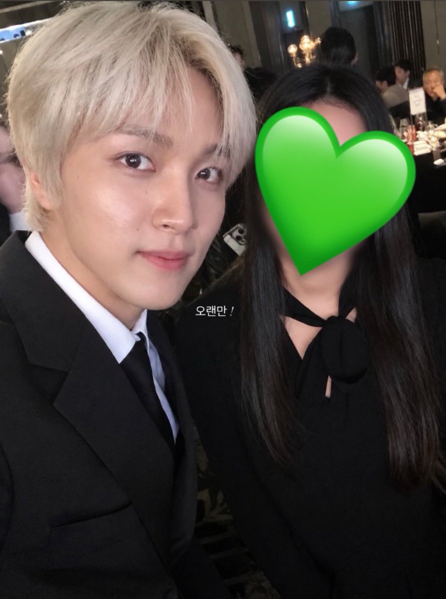 hitsumachann's tweet photo. 해찬이 사촌누나/동생이랑 동생 친구랑 셀카 찍은 거 너무 귀여워ㅠㅠㅠ 

#해찬 #HAECHAN #NCT #NCT127 #NCTDREAM️ https://t.co/a8sKBII4Aq