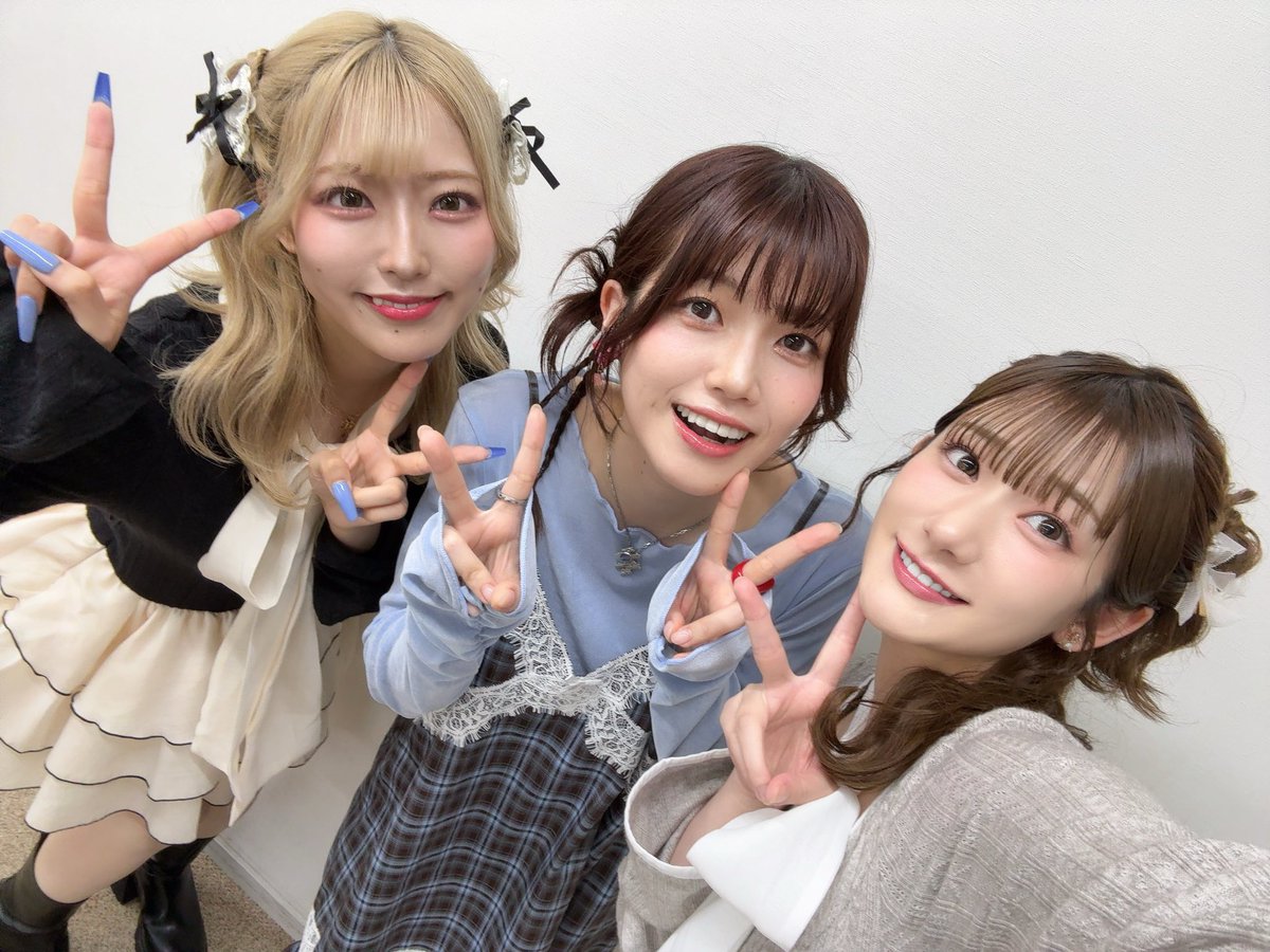 okasakimiho_PR's tweet photo. 涼子とも！本当に！仲良し！(みほ)
#ひとみほ https://t.co/YL3sPMyz60