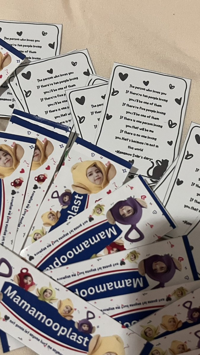 icxdlatte's tweet photo. Hi Moomoos! 🐮💚🤍

Find me to get these freebies! Open for trading as well~

See you guys on this 10/10! Mmuah 😽💋

#MAMAMOOinKL #4WARD https://t.co/6HAbv0dDbr