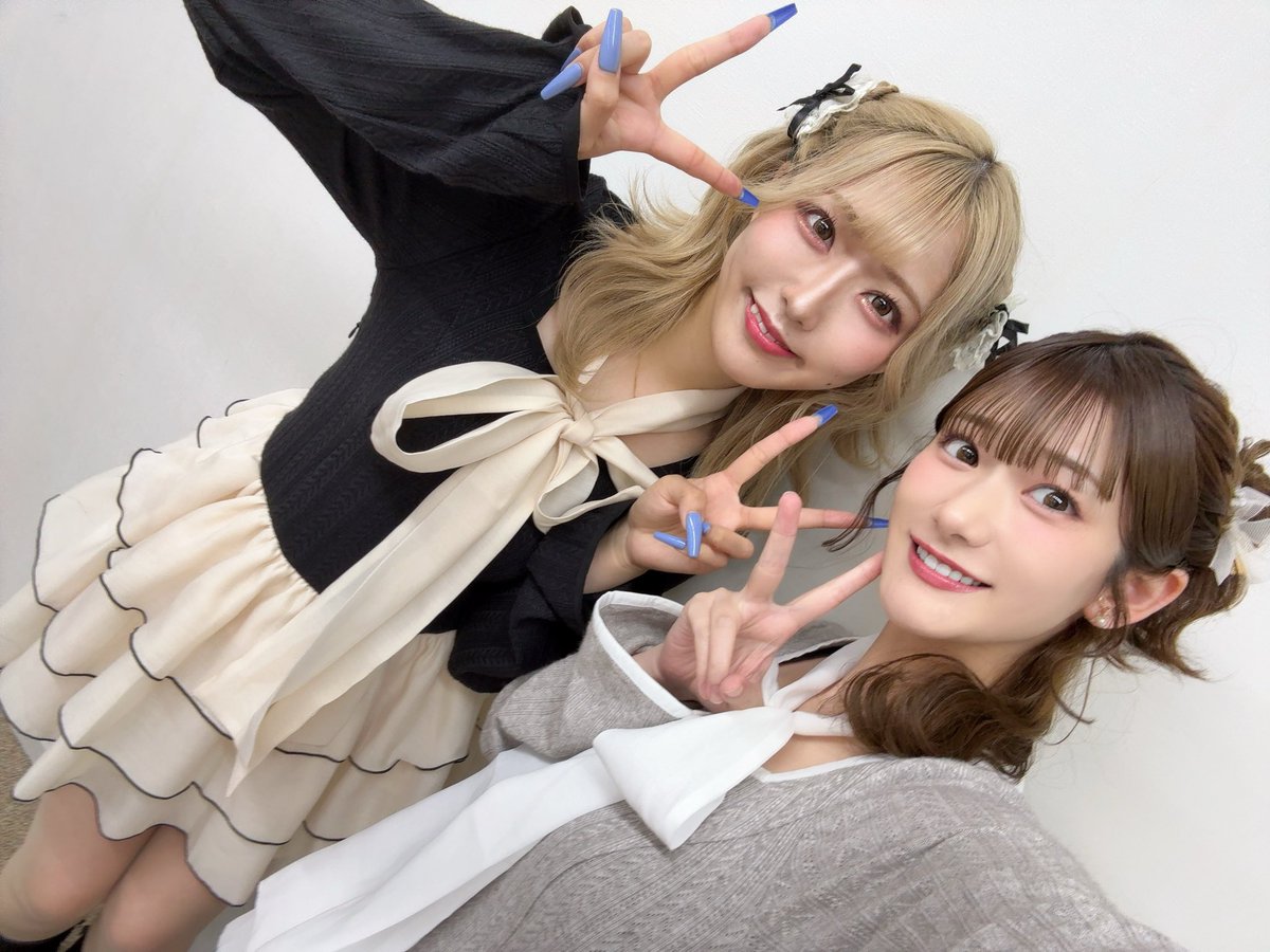 okasakimiho_PR's tweet photo. 我々は！本当に！仲良し！(みほ)
#ひとみほ https://t.co/apTfP2gMSu